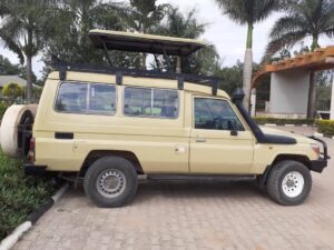 self drive safari landcruiser